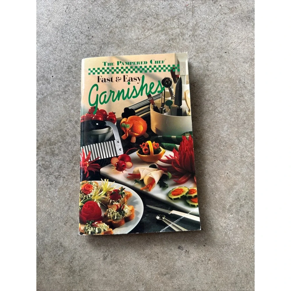 Pampered Chef Vintage Recipe Booklet Lot Season's Best Garnishes 4 Books 90s 00s